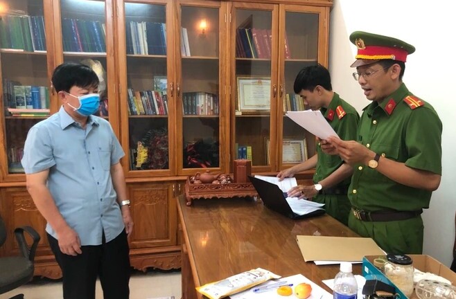 Bắt tạm giam Giám đốc CDC tỉnh Cà Mau Đặng Hải Đăng