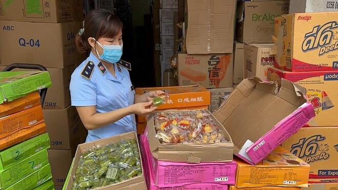 Thu giữ gần 11.000 bánh Trung thu không rõ nguồn gốc, giá 2.500 đồng/chiếc