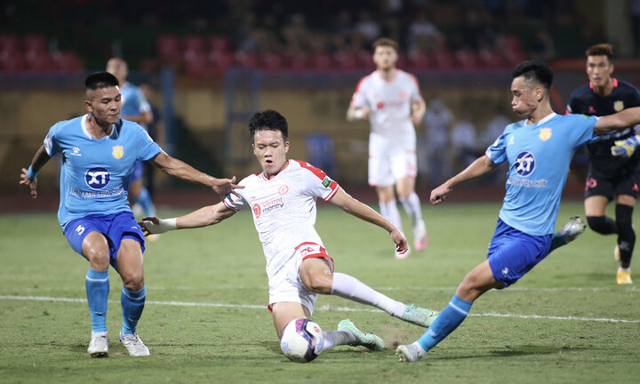 Tiền vệ Hoàng Đức dính chấn thương, lỡ hẹn tuyển Việt Nam