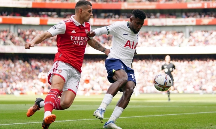 Arsenal đánh bại Tottenham, giữ chắc ngôi đầu bảng Ngoại hạng Anh
