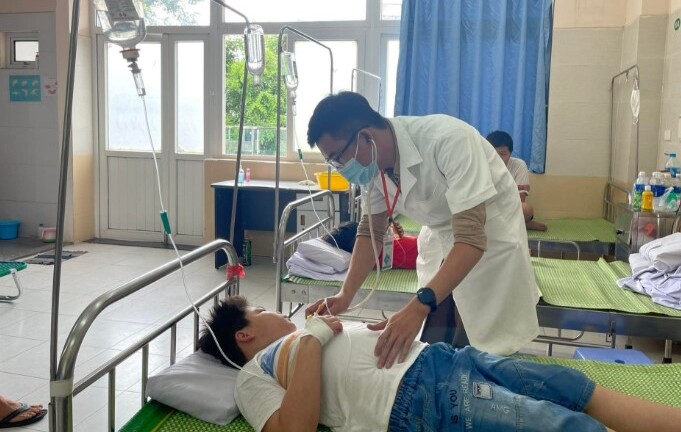 Hà Nội ghi nhận 56 ổ dịch sốt xuất huyết, hơn 900 bệnh nhân nhiễm virus Adeno trong 1 tuần