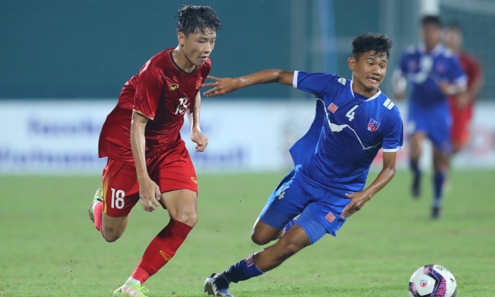 Đánh bại U17 Nepal 5-0, U17 Việt Nam đòi lại ngôi đầu bảng từ Thái Lan