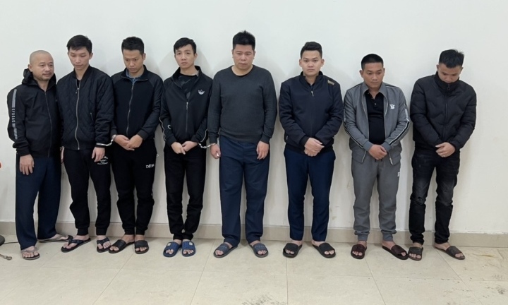 Bắt nhóm đánh bạc bằng hình thức cá độ bóng đá với số tiền giao dịch hơn 10 tỷ đồng