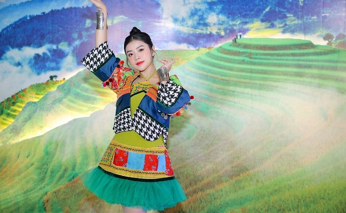 Nguyễn Thu Hằng “lột xác” với MV “Chill cùng Tây Bắc”