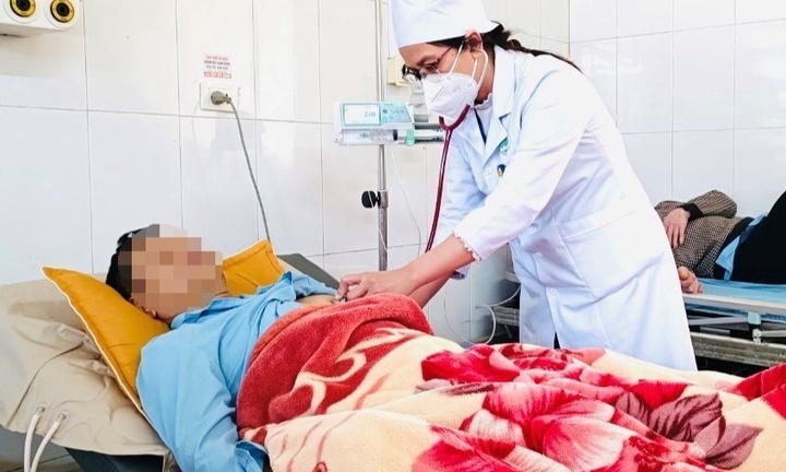 15 phút căng não cứu người đàn ông 5 lần ngưng tim, ngưng thở