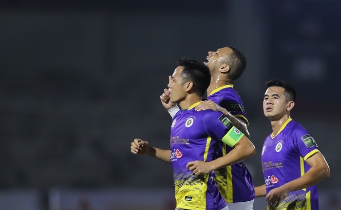 Hà Nội FC thắng ngược Hà Tĩnh 3-2, tạm chiếm ngôi đầu bảng V.League 2023