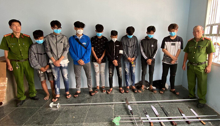 TP.HCM: Ngăn chặn nhóm thanh thiếu niên mang hung khí đi hỗn chiến