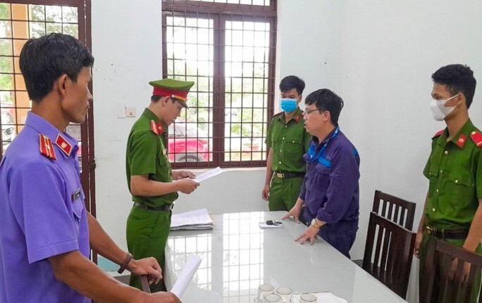 Quảng Nam: Lừa chạy việc tại sân bay Chu Lai, chiếm đoạt 300 triệu đồng