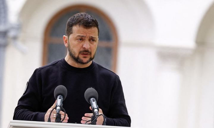 Tổng thống Ukraine Zelenskiy đến thăm Ả Rập Xê Út