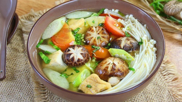Món canh chua mê hoặc mọi nhà mà chẳng cần đến thịt