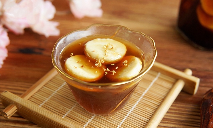 Giấm chuối chua ngọt, vừa giúp tiêu hóa tốt vừa giúp các chị em tạm biệt giảm mỡ thừa