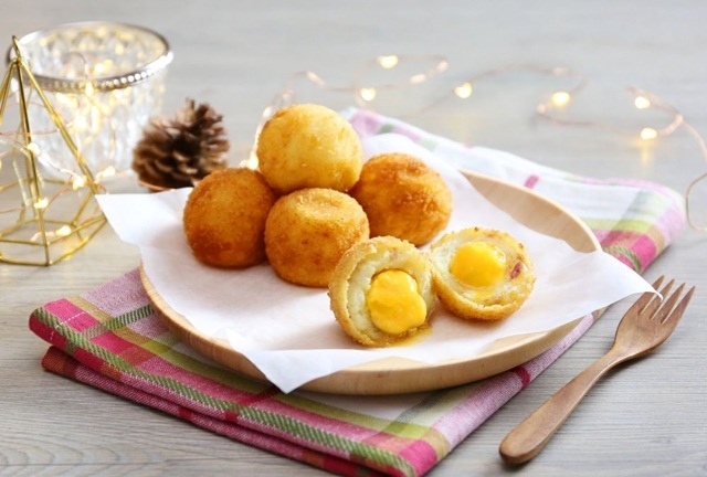 Vải bọc phô mai chiên giòn, bạn không nghe nhầm đâu