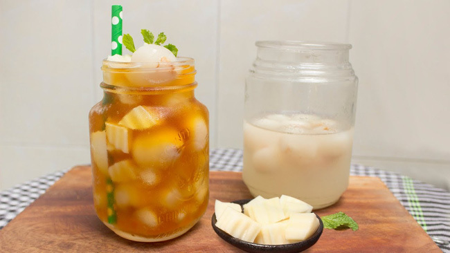 Cách chế biến vải ngâm đường thơm ngon, ăn quanh năm mà chẳng sợ hết mùa