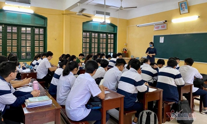 Học sinh Hà Nội chưa thể quay trở lại trường từ ngày 10/7