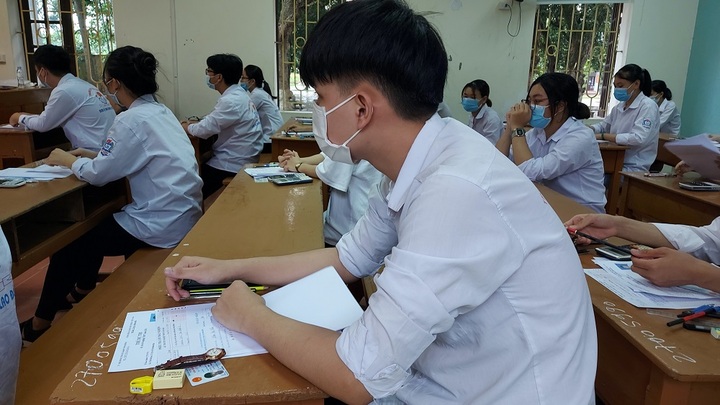 Trên 230.000 thí sinh điều chỉnh nguyện vọng đăng ký xét tuyển đại học trước ngày 2/9