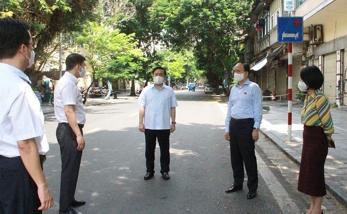 Hà Nội dự kiến cách ly 1.000 người nhà bệnh nhân liên quan đến Bệnh viện Việt Đức