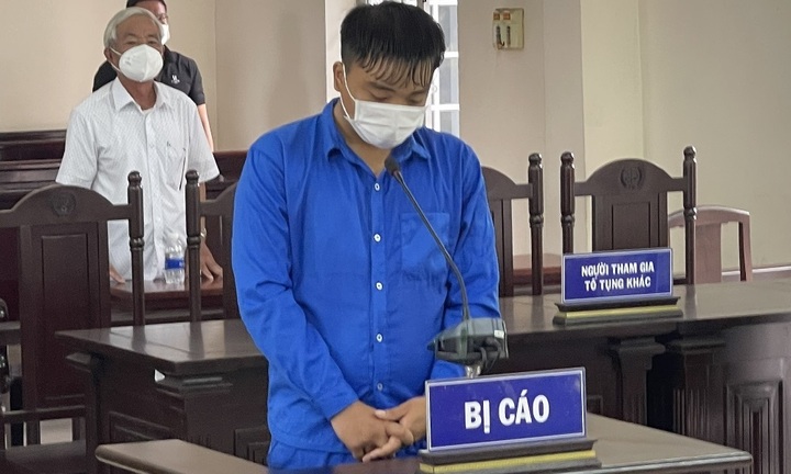 Dùng gậy quản đánh chết bạn tù, phạm nhân lĩnh án 12 năm tù giam