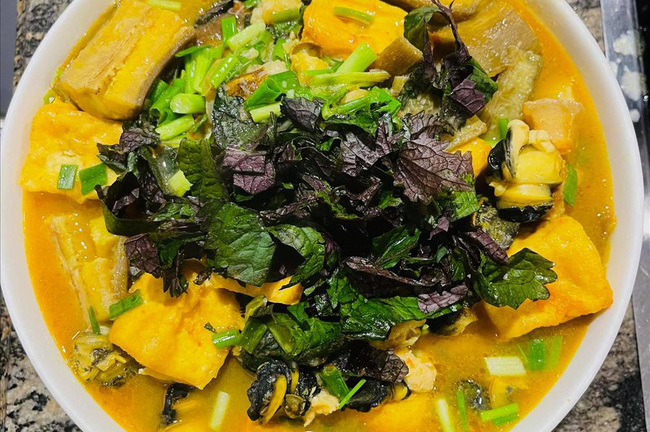 Canh đậu hũ om chuối ngon xuất sắc, ăn cùng cơm hay bún đều hợp