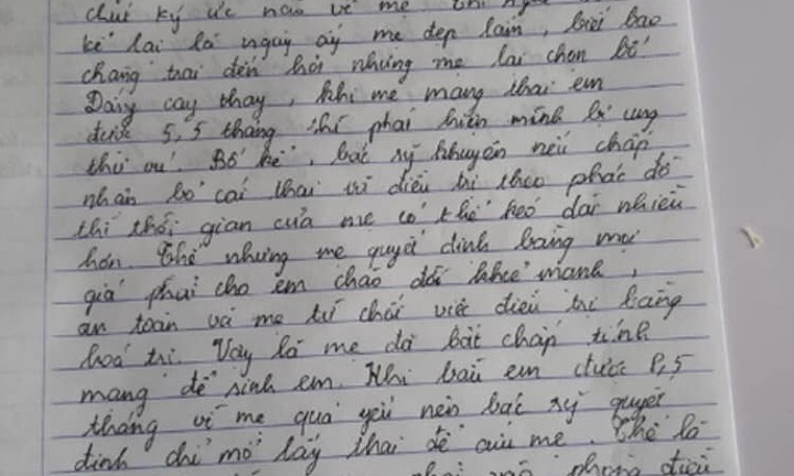 Nghẹn ngào xúc động trước bài văn tả mẹ đã khuất của học sinh lớp 7 