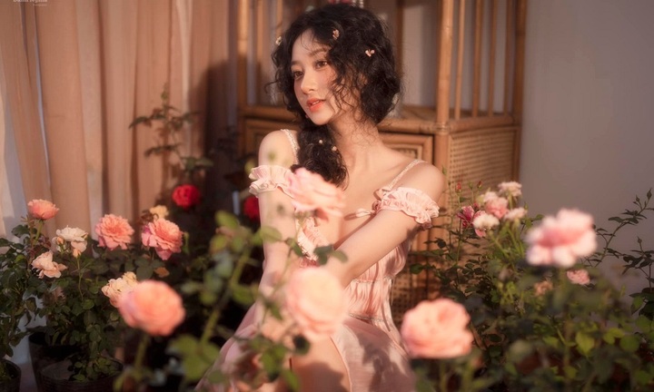 Nữ sinh TP.HCM khoe trọn nhan sắc