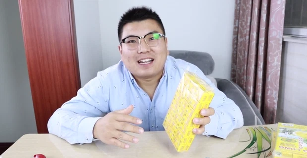 Bánh đậu xanh Hải Dương được dân mạng Trung Quốc tấm tắc khen ngợi