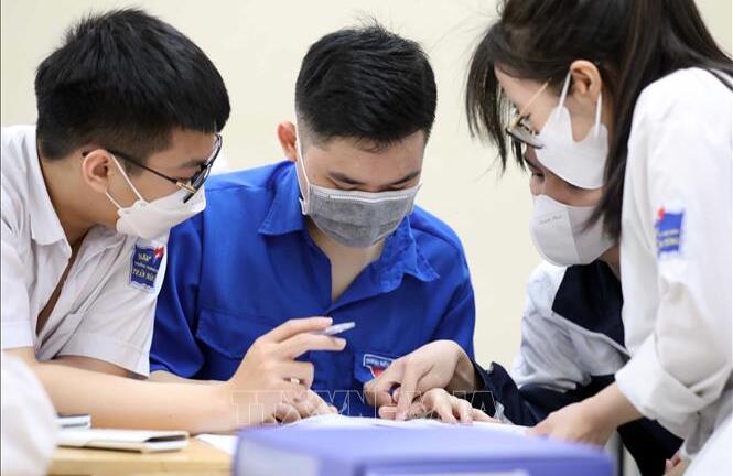 Hôm nay (26/4), các thí sinh bắt đầu thử đăng ký dự thi tốt nghiệp THPT trực tuyến