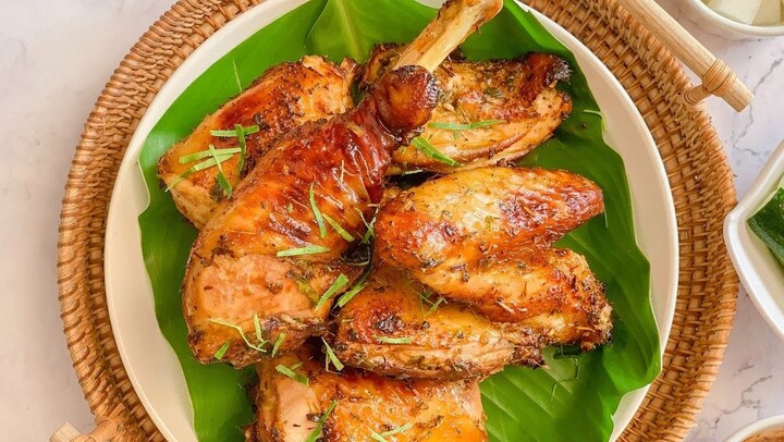 Cách làm gà nướng muối ớt lá chanh ai ăn cũng mê mệt