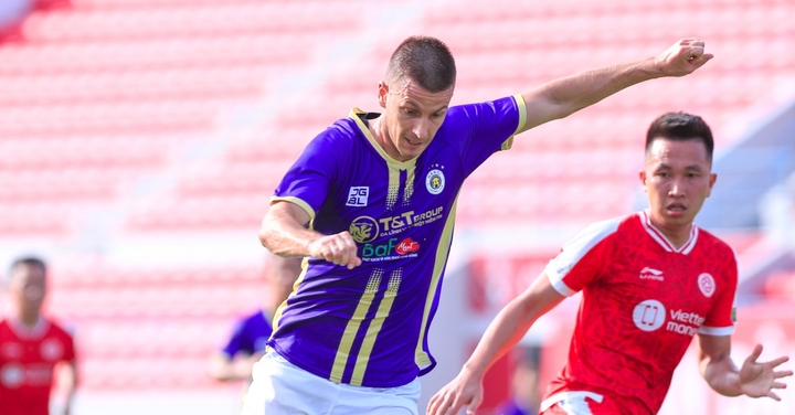 CLB Hà Nội tổn thất lực lượng nghiêm trọng trước thềm V-League 2022 trở lại