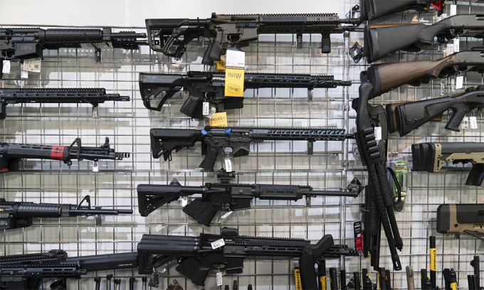 Hạ viện Mỹ thông qua dự luật cấm vũ khí tấn công