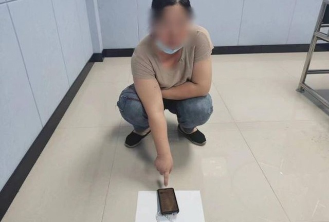 Tặng bạn gái gần 300 triệu dù chưa từng gặp gỡ, người đàn ông sốc nặng khi đến tận nhà người yêu