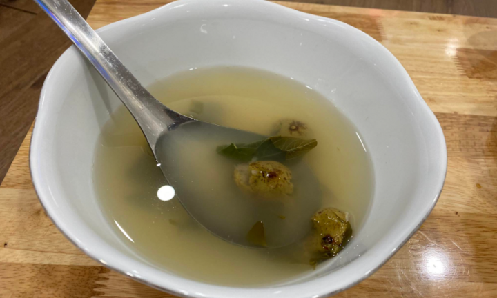 Vợ 4 ngày liên tục bỏ thuốc diệt chuột vào canh vì nghi ngờ chồng ngoại tình