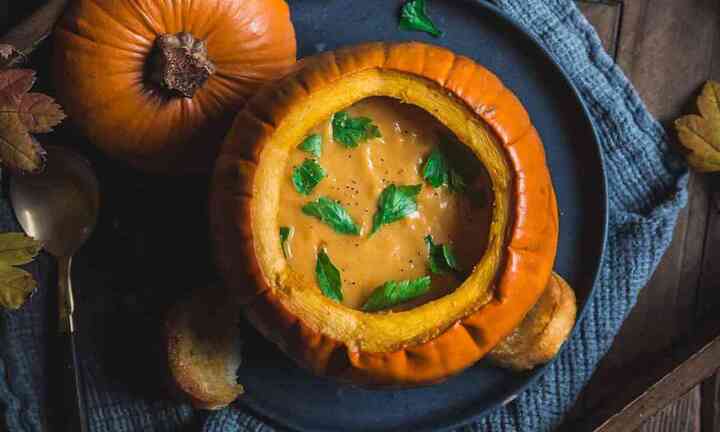 Những món ăn không thể thiếu trong ngày lễ Halloween