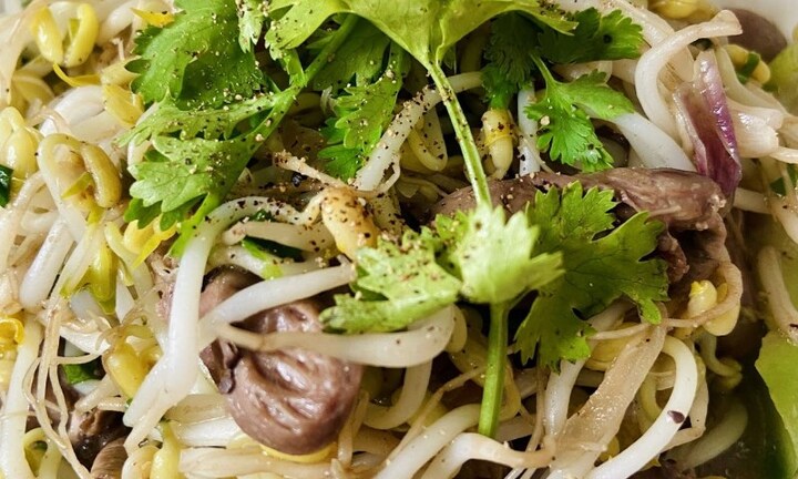 Bộ phận của con gà là 