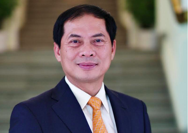 Đề nghị xem xét kỷ luật Bộ trưởng Bộ Ngoại giao Bùi Thanh Sơn