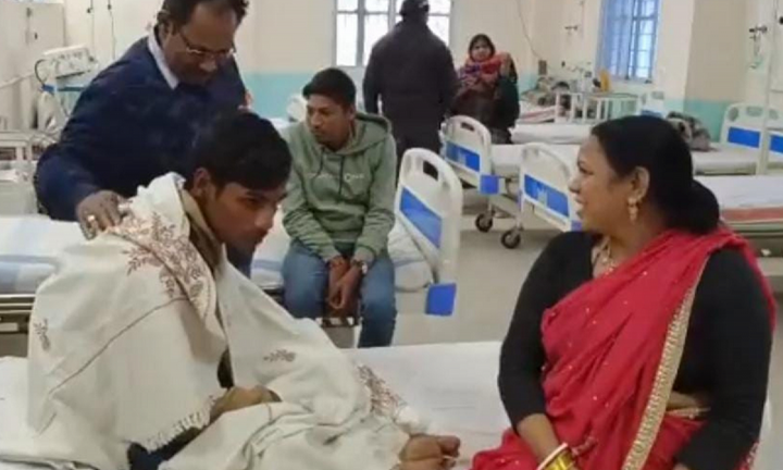 Nam sinh 17 tuổi phát sốt đến ngất xỉu sau khi phát hiện thi cùng 500 thí sinh nữ