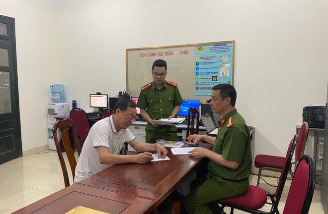 Diễn biến mới nhất vụ tai nạn liên hoàn đâm vào 17 xe máy ở Hà Nội