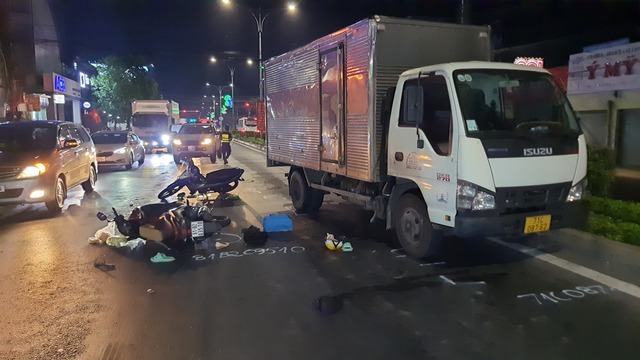 Va chạm liên hoàn ở Tiền Giang khiến 1 thiếu nữ tử vong