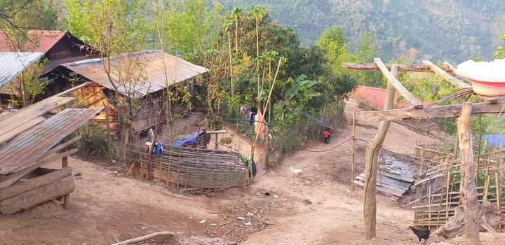 Nỗi niềm ngày khai giảng của cô giáo “đổi tuổi xuân nuôi con chữ”