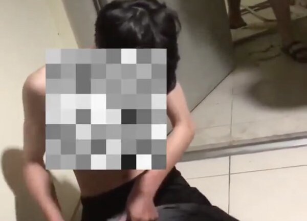 Thông tin bất ngờ vụ nam sinh “bị trói” trong kí túc xá