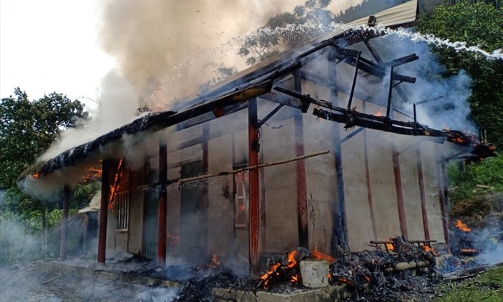 Một người tử vong do cháy nhà ở Yên Bái