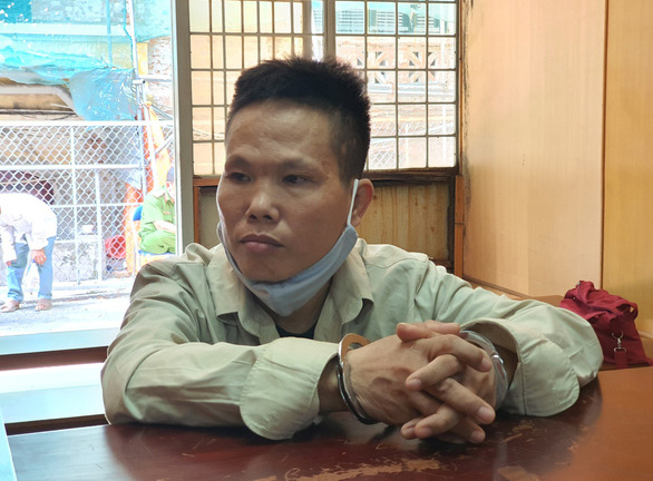 Vụ bị hàng xóm đâm liên tiếp, người phụ nữ nín thở giả chết: 