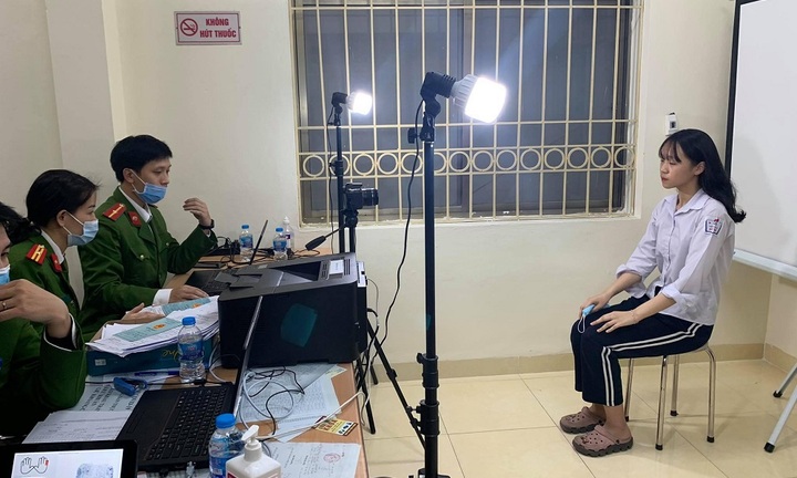 Chậm trả thẻ CCCD gắn chip, bộ Công an nói gì?