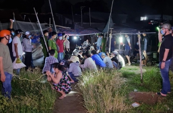 Vụ bắt quả tang hàng chục con bạc 