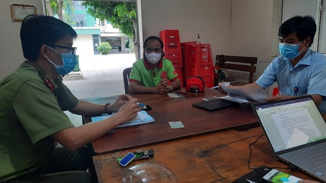 Công an làm việc với người tung tin đồn