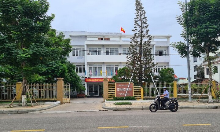 Quảng Nam: Yêu cầu Giám đốc sở GD&ĐT giải trình việc luân chuyển giáo viên