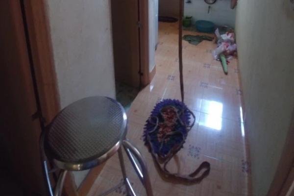 Điều tra vụ nam sinh lớp 10 tử vong trong tư thế treo cổ tại nhà riêng