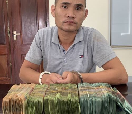Mánh khóe của cặp vợ chồng cho vay lãi suất 