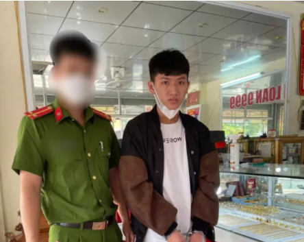 Vụ trộm nhẫn kim cương hơn 300 triệu đồng ở Quảng Bình: Bất ngờ lời khai của 