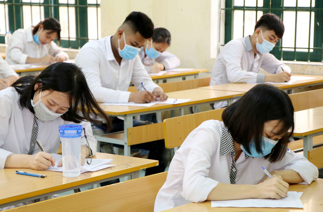 Hơn 1 triệu thí sinh đăng kí thi tốt nghiệp THPT 2022