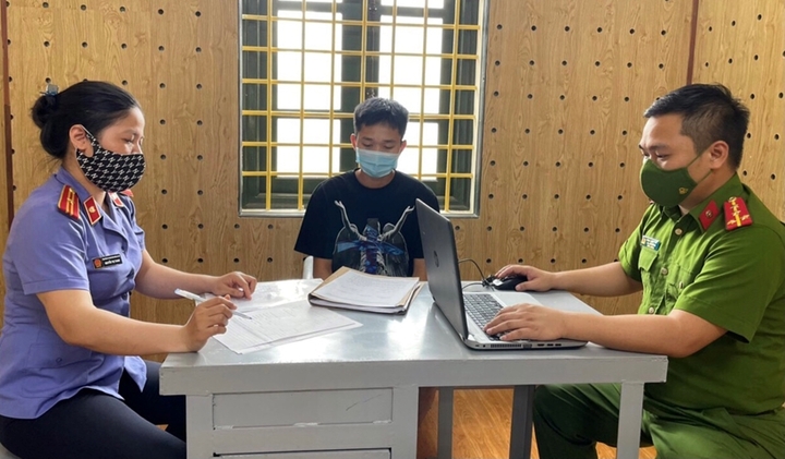 Hải Dương: Giao cấu với thiếu nữ dưới 16 tuổi, nam sinh lớp 12 bị bắt giam